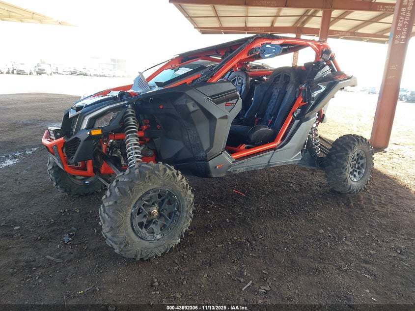3JBVXAW24JK000872 2018 CAN-AM/ BRP MAVERICK photo no. 2