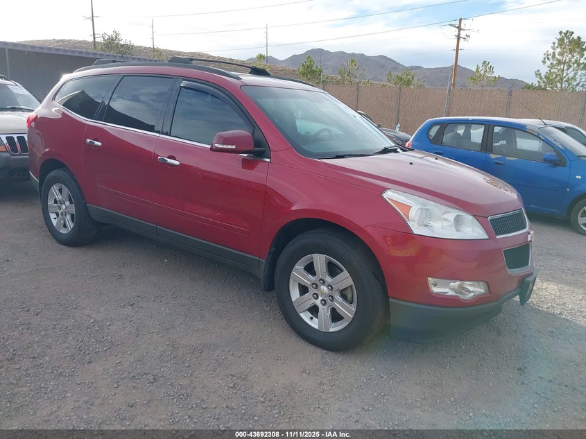 CHEVROLET TRAVERSE 2LT