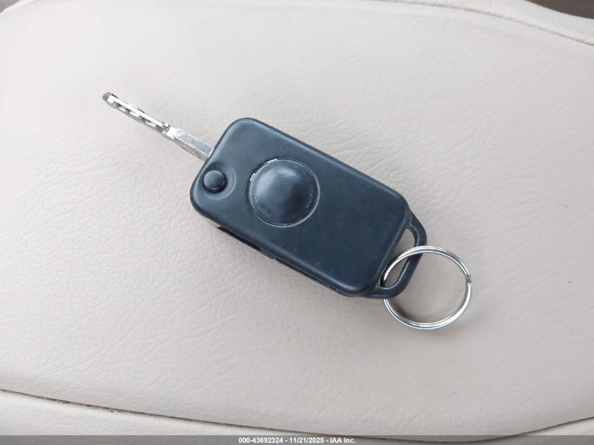 1995 Mercedes-Benz S 320 VIN: WDBGA33E4SA255153 Lot: 43692324