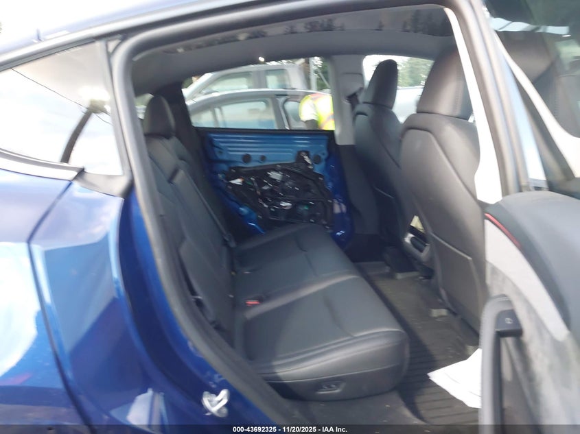 2026 Tesla Model Y Long Range Dual Motor All-Wheel Drive/Long Range Launch Series VIN: 7SAYGDEE2TF377013 Lot: 43692325