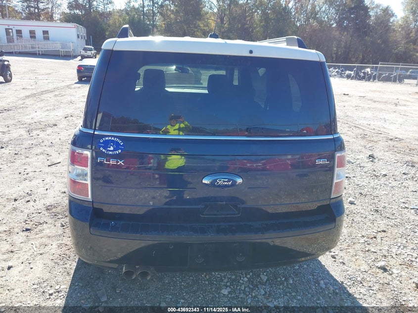2009 Ford Flex Sel VIN: 2FMDK52C89BA75374 Lot: 43692343