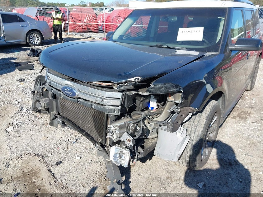 2009 Ford Flex Sel VIN: 2FMDK52C89BA75374 Lot: 43692343