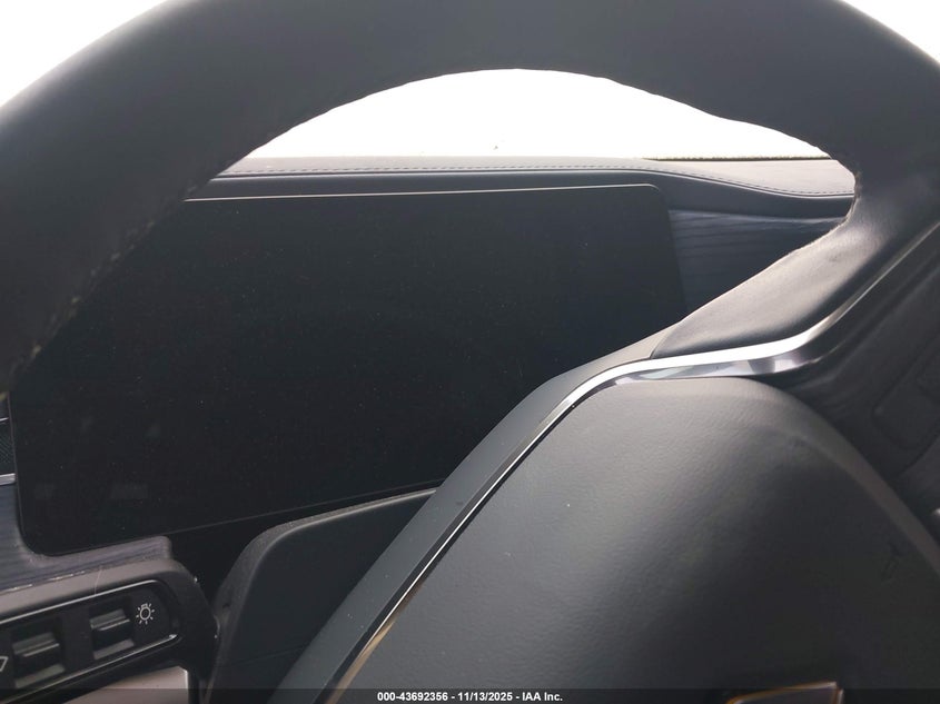 2025 Rivian R1T Adventure Dual Motor Large Pack/Adventure Dual Motor Max Pack VIN: 7FCTGBAA9SN036085 Lot: 43692356