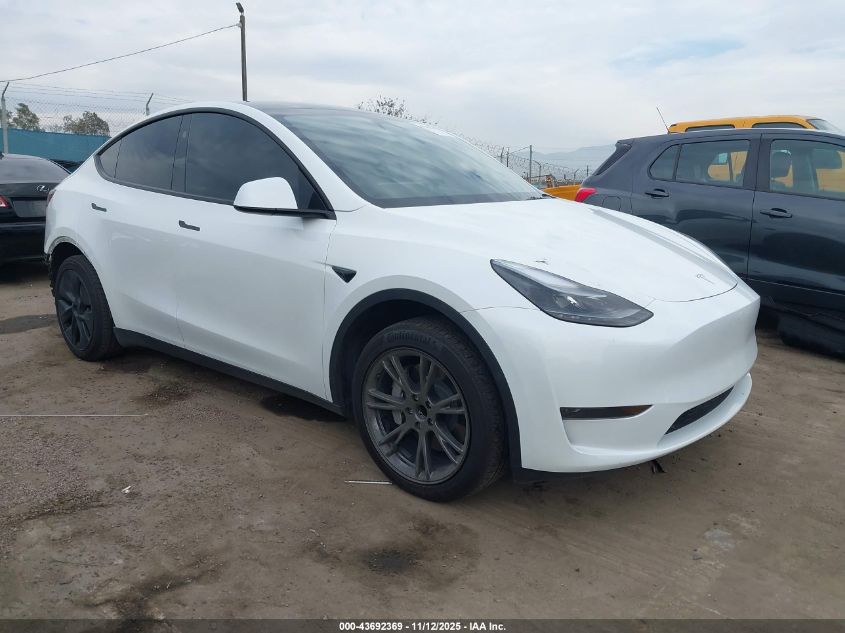 TESLA MODEL Y LONG RANGE DUAL MOTOR REAR-WHEEL DRIVE