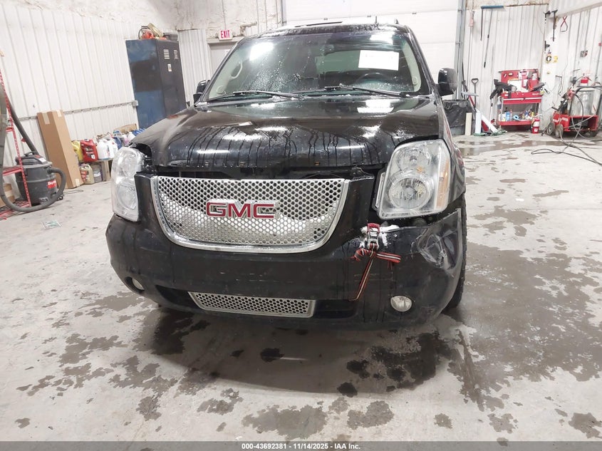 2007 GMC Yukon Denali VIN: 1GKFK63817J270341 Lot: 43692381