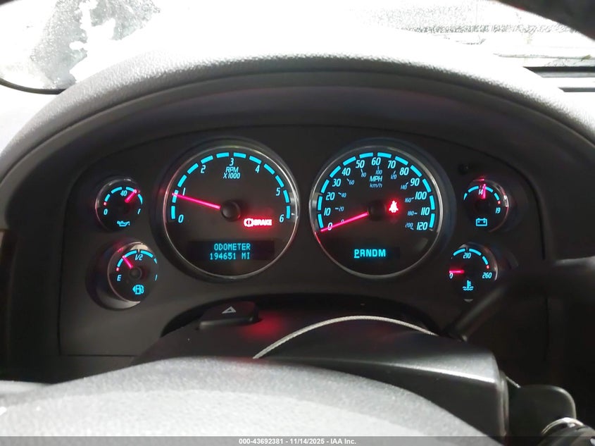 2007 GMC Yukon Denali VIN: 1GKFK63817J270341 Lot: 43692381