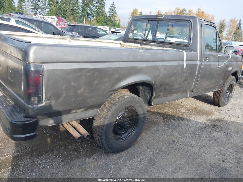 1990 Ford F250 VIN: 2FTHF25H9LCB24325 Lot: 43692394