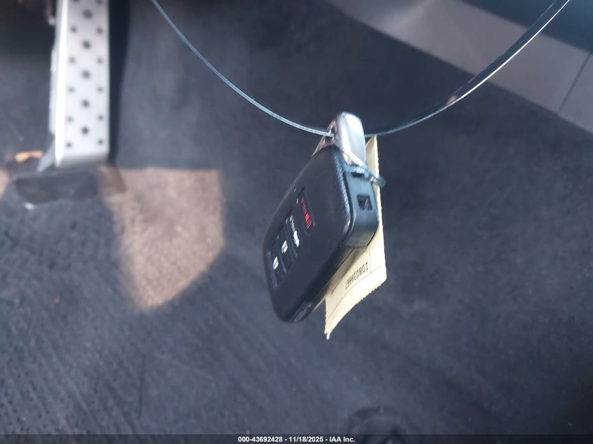 2016 Lexus Is 200T VIN: JTHBA1D25G5015791 Lot: 43692428