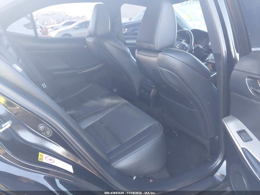 2016 Lexus Is 200T VIN: JTHBA1D25G5015791 Lot: 43692428