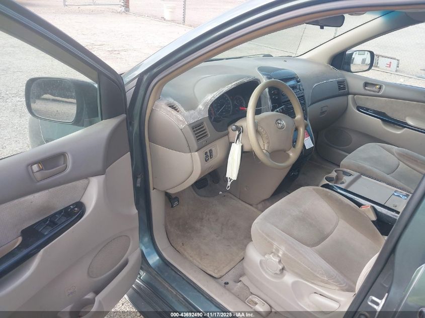 2004 Toyota Sienna Le VIN: 5TDZA23C34S074330 Lot: 43692490