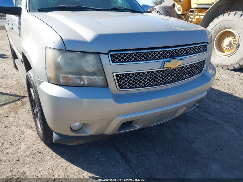 2007 Chevrolet Suburban 1500 Ltz VIN: 1GNFK16367J308989 Lot: 43692533