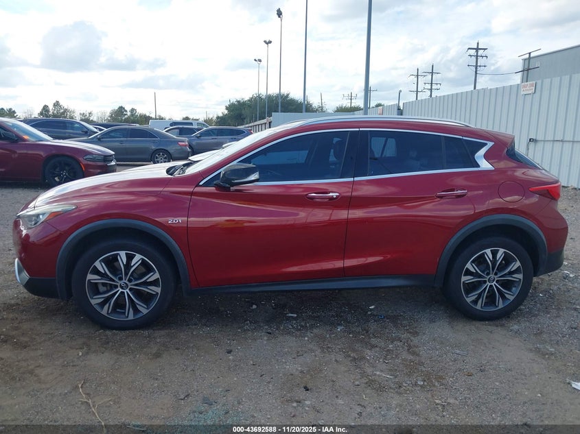 2018 Infiniti Qx30 Luxury VIN: SJKCH5CR7JA060668 Lot: 43692588
