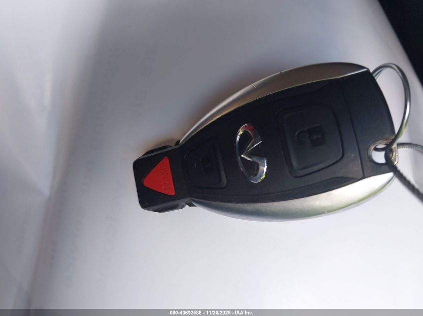 2018 Infiniti Qx30 Luxury VIN: SJKCH5CR7JA060668 Lot: 43692588