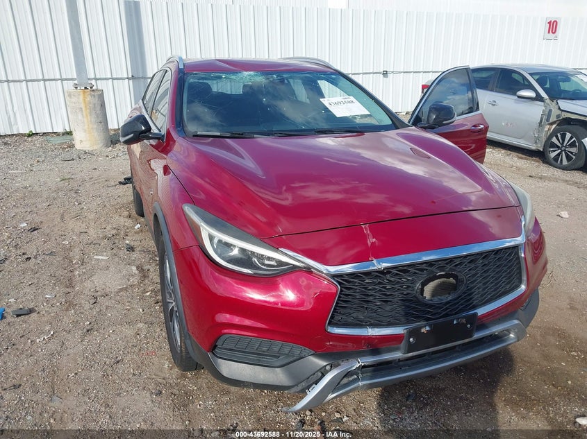 2018 Infiniti Qx30 Luxury VIN: SJKCH5CR7JA060668 Lot: 43692588