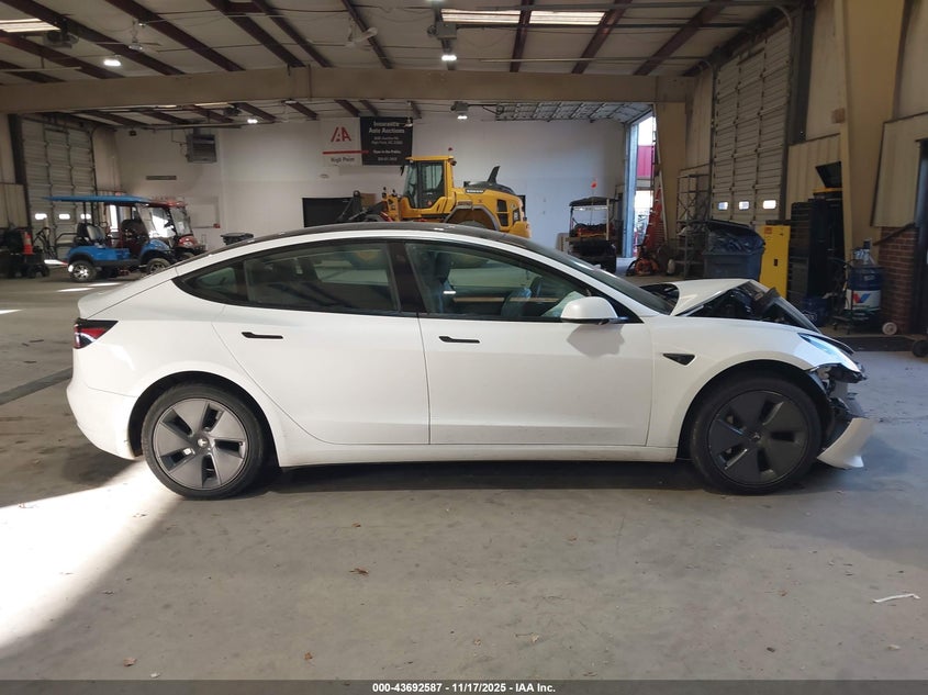 2023 Tesla Model 3 Rear-Wheel Drive VIN: 5YJ3E1EA5PF402940 Lot: 43692587