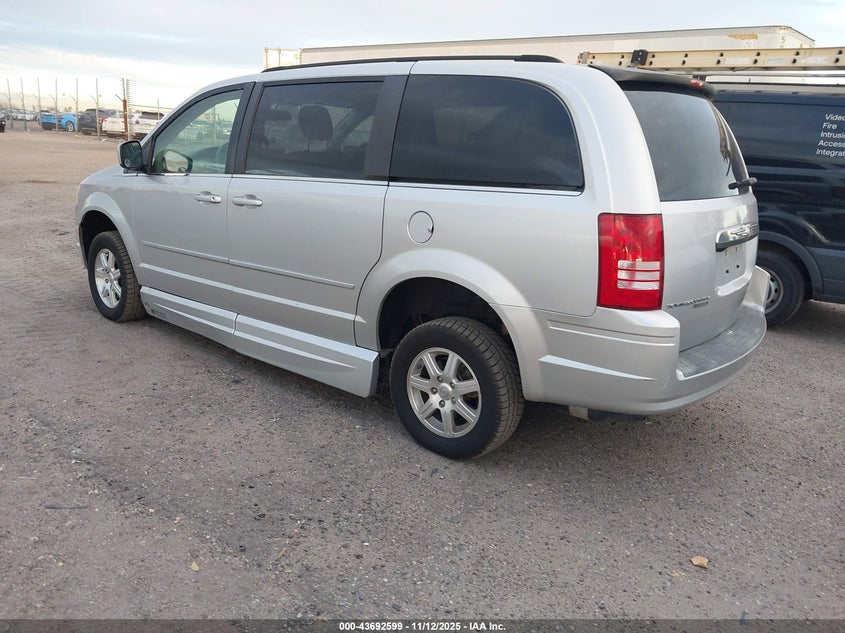 2A8HR54PX8R624072 2008 CHRYSLER TOWN & COUNTRY photo no. 3