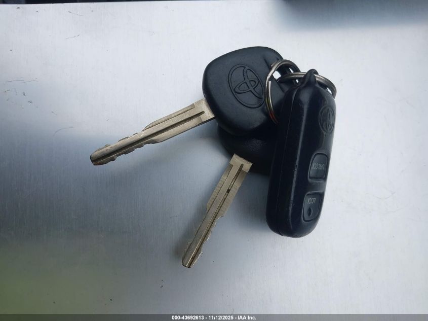 2002 Toyota Highlander V6 VIN: JTEHF21AX20043621 Lot: 43692613