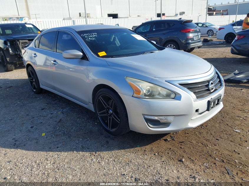NISSAN ALTIMA 2.5 S