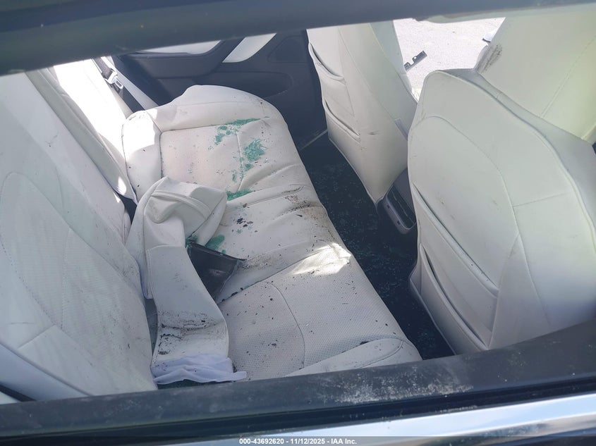 2020 Tesla Model 3 Long Range Dual Motor All-Wheel Drive VIN: 5YJ3E1EB9LF628577 Lot: 43692620