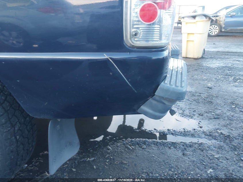 1994 Ford Ranger VIN: 1FTCR10X8RPB28853 Lot: 43692637