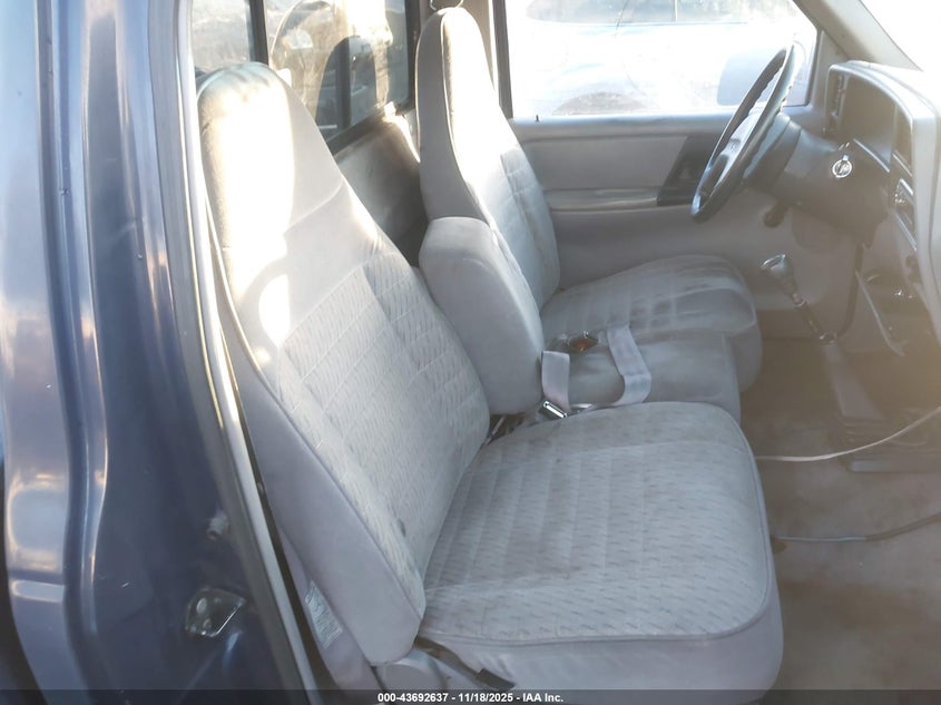 1994 Ford Ranger VIN: 1FTCR10X8RPB28853 Lot: 43692637