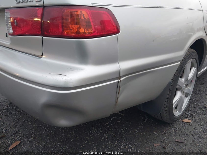 2000 Toyota Camry Le VIN: JT2BG22K6Y0469046 Lot: 43692661