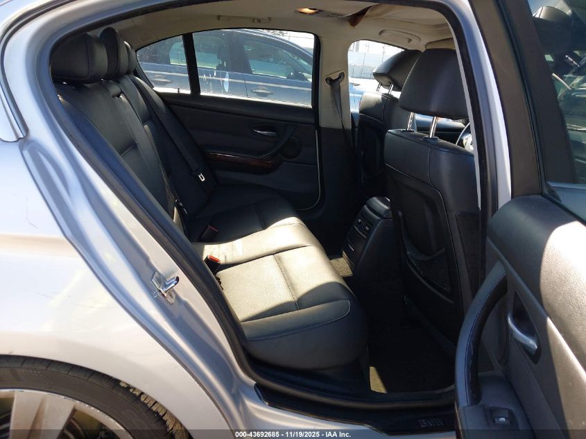 2006 BMW 330I VIN: WBAVB33566PS10950 Lot: 43692685