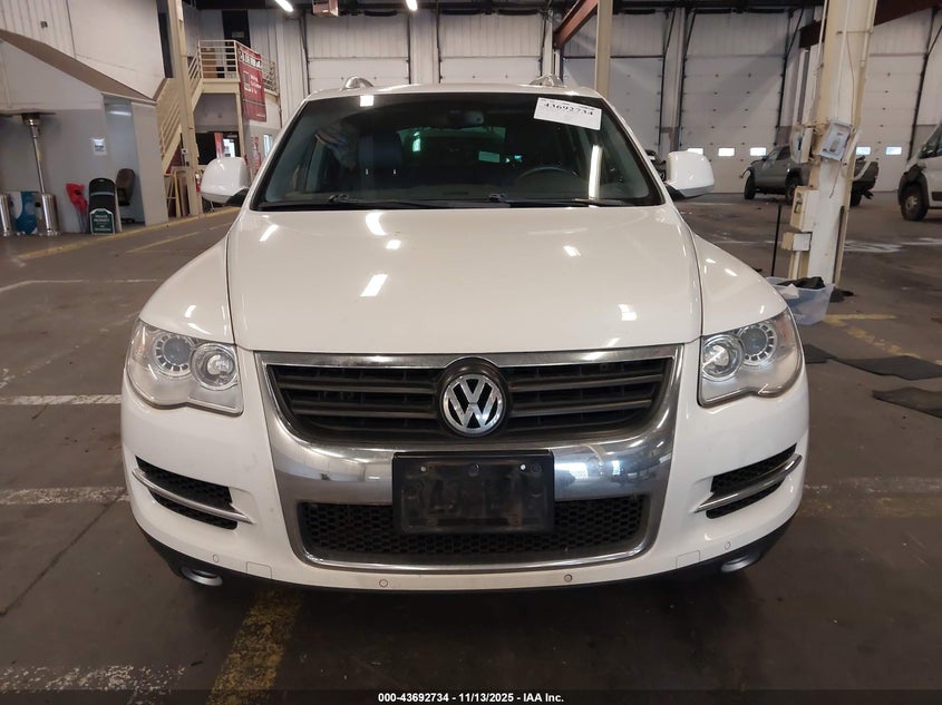 2009 Volkswagen Touareg 2 Vr6 Fsi VIN: WVGBE77L79D001862 Lot: 43692734