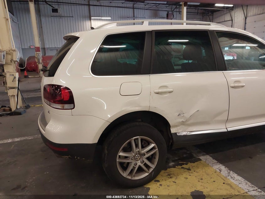 2009 Volkswagen Touareg 2 Vr6 Fsi VIN: WVGBE77L79D001862 Lot: 43692734