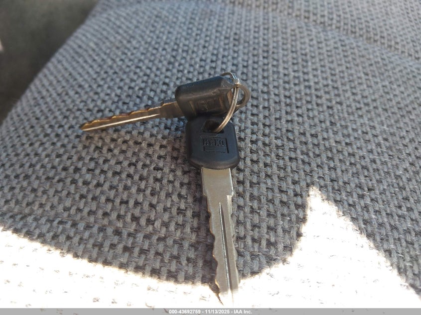 1GCCS1448S8118005 1995 CHEVROLET S-10 PICKUP photo no. 11