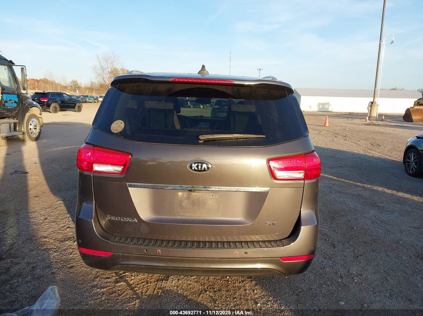 2018 KIA SEDONA SX KNDMC5C11J6389689