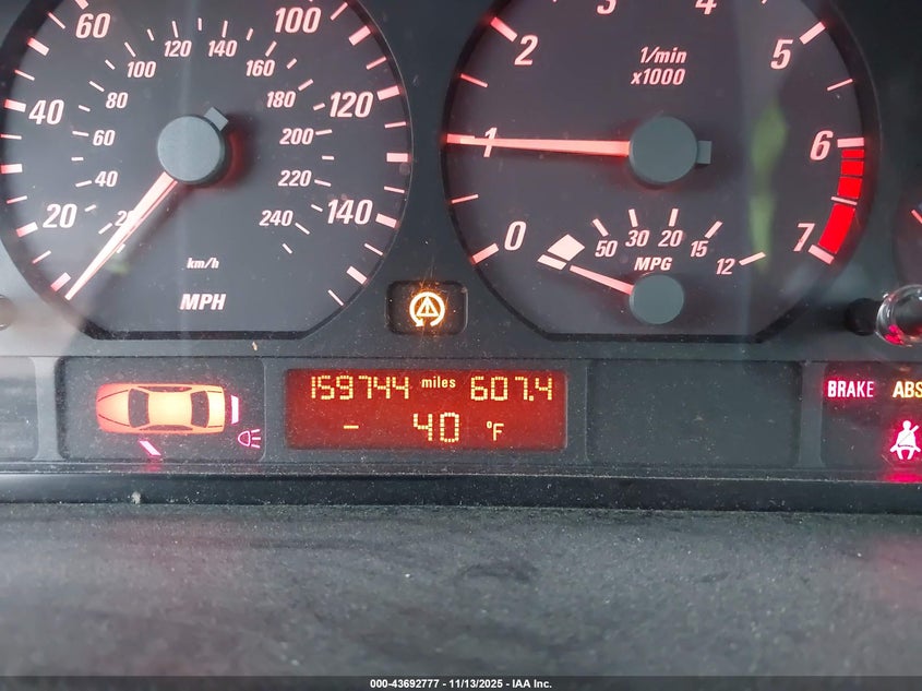 2002 BMW 325Ci VIN: WBABN334X2JW52242 Lot: 43692777