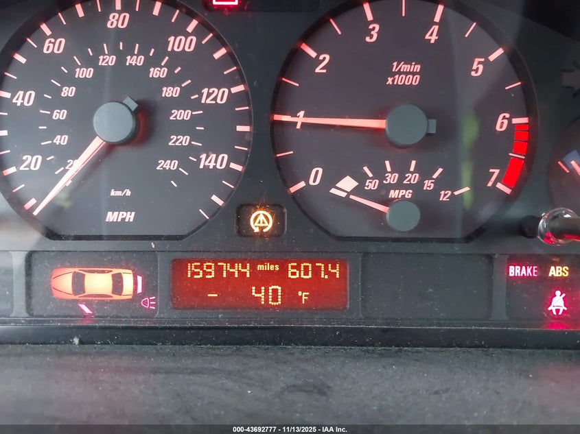 2002 BMW 325Ci VIN: WBABN334X2JW52242 Lot: 43692777