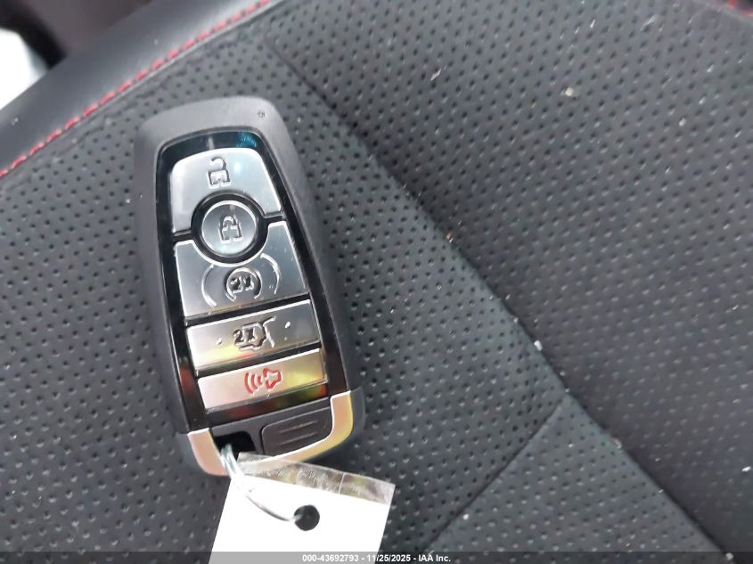 2025 Ford Explorer St VIN: 1FMWK8GC4SGA67774 Lot: 43692793