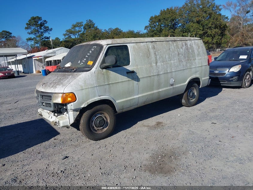 2B7KB31Z92K128000 2002 DODGE RAM VAN photo no. 2