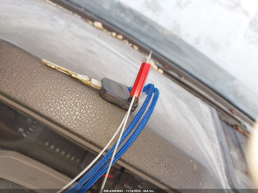 2008 Ford F-250 Xl/Xlt VIN: 1FTNF20528ED05784 Lot: 43692843