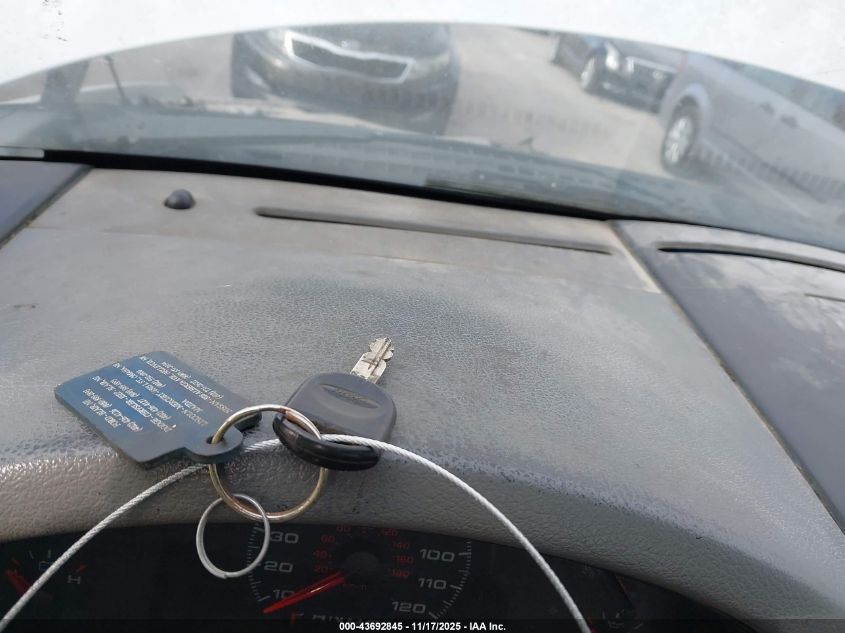 2006 Ford F-150 Stx/Xl/Xlt VIN: 1FTRF12226NB74464 Lot: 43692845