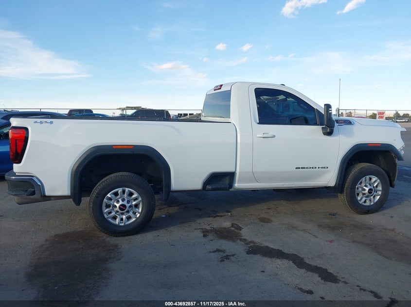 2022 GMC Sierra 2500Hd 4Wd Long Bed Sle VIN: 1GT39ME72NF106289 Lot: 43692857