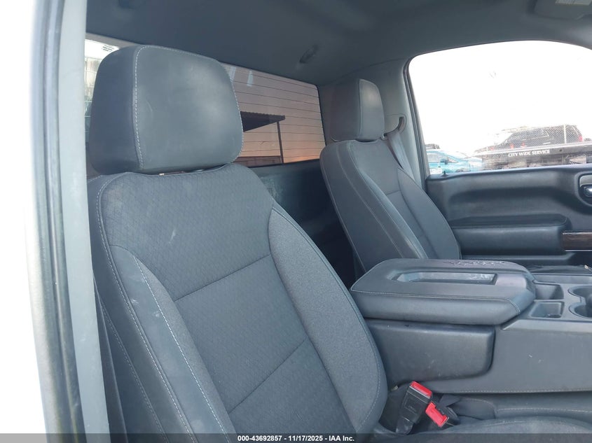 2022 GMC Sierra 2500Hd 4Wd Long Bed Sle VIN: 1GT39ME72NF106289 Lot: 43692857