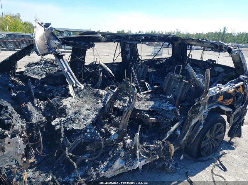 2022 Lincoln Navigator Reserve L VIN: 5LMJJ3LT7NEL01277 Lot: 43692867