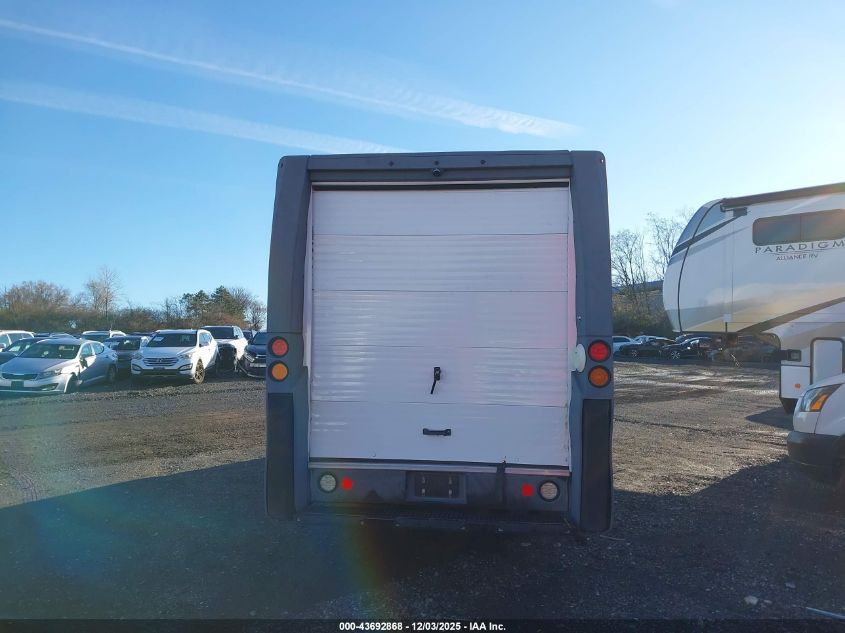 2017 Isuzu Reach VIN: JALB4T177H7W00588 Lot: 43692868