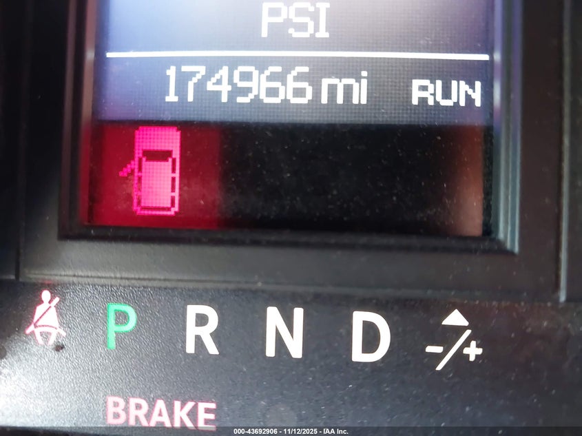 2015 Chrysler Town & Country Touring-L VIN: 2C4RC1CG0FR638650 Lot: 43692906