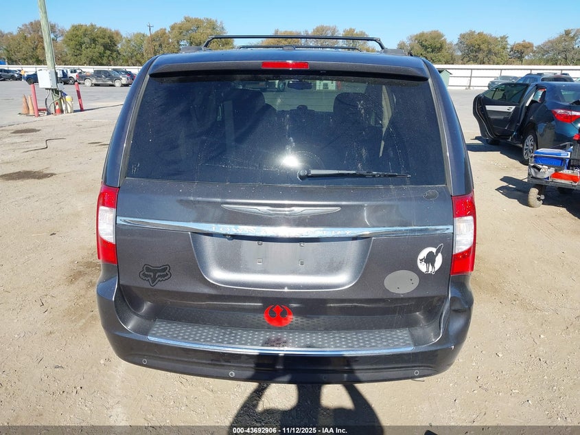 2015 Chrysler Town & Country Touring-L VIN: 2C4RC1CG0FR638650 Lot: 43692906