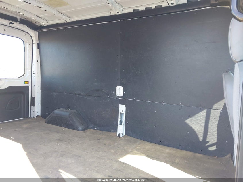 2019 Ford Transit VIN: 1FTYB2CMXKKB84020 Lot: 43692920