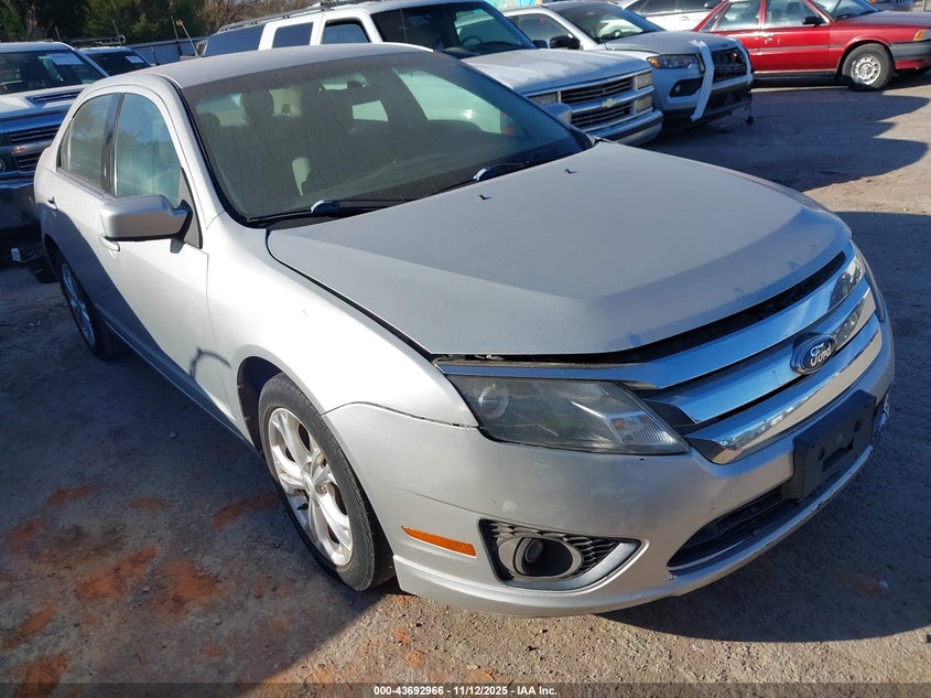FORD FUSION SE