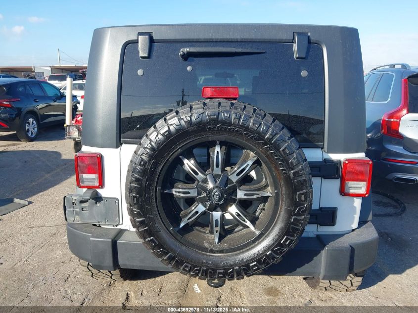 2008 Jeep Wrangler Unlimited X VIN: 1J8GA39158L641317 Lot: 43692978