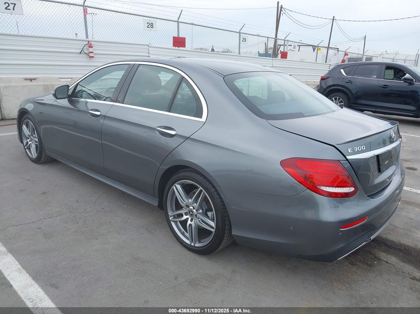 2017 MERCEDES-BENZ E 300 WDDZF4JB0HA287784