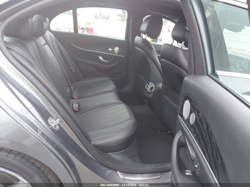 2017 MERCEDES-BENZ E 300 WDDZF4JB0HA287784