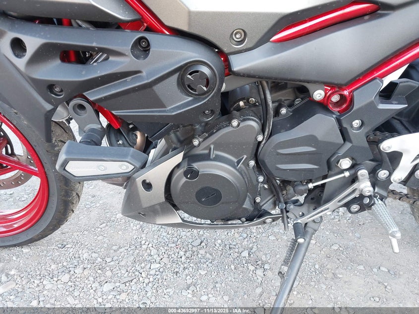 2025 Kawasaki Er500 VIN: ML5ERGF17SDA33705 Lot: 43692997