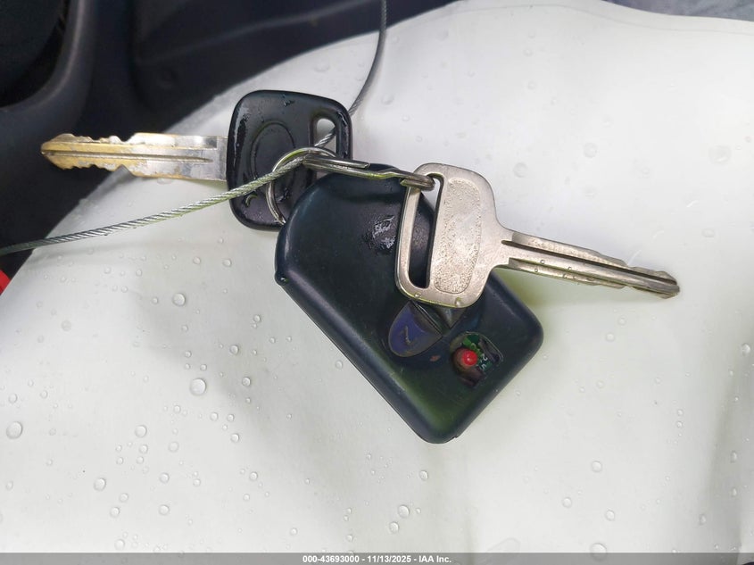 4TASN92N5YZ613080 2000 TOYOTA TACOMA photo no. 11